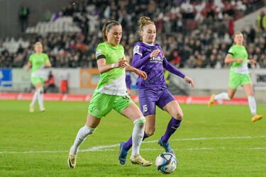 [Bild: SGS-Essen_23-24_Meissner_MGE1271_HP-de74f8b2.jpg]