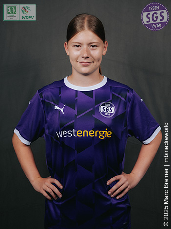 Julia Caspers